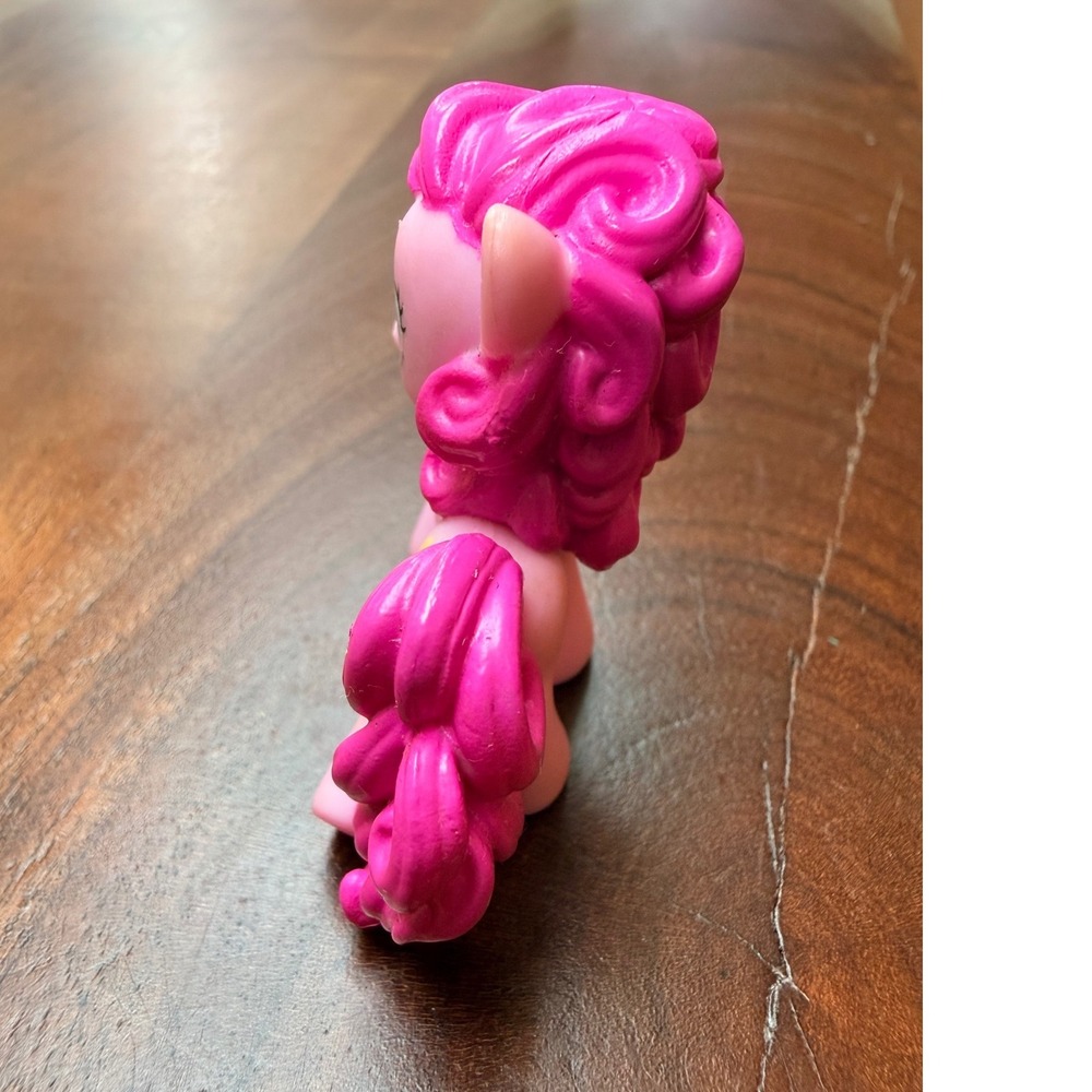 My Little Pony Pinkie Pie Mini Figure G4 2010 Hasbro 20691 Pink Toy